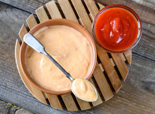 Bowl of Thousand Island dressing